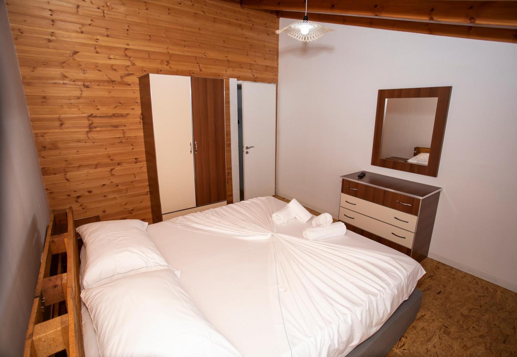 Calme Appartement Vlorë